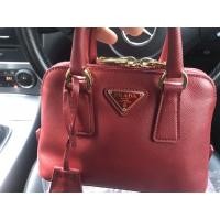 ราคา กระเป๋าสะพายPradaแท้ (18107136689)