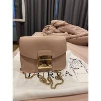 ราคา Furla Metropolis Mini Crossbody Bag (6166065845)