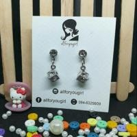 ราคา ต่างหูลูกเต๋า (1652466487)