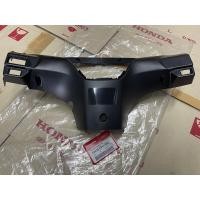 ราคา แท้ศูนย์ หน้ากากหลัง Wave125i wave125s (ไฟเลี้ยวบังลม) เวฟ125ไอ (ปี2005-2010) รุ่นไฟเลี้ยวบังลม (สีดำด้าน) 53206-KPH-700 (14127518433)