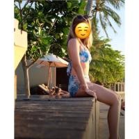 ราคา [USED] like new Bikini ป้ายร้าน minimal ลายคลื่น/หินอ่อน สีฟ้า ขาว (19402923525)