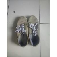 ราคา รองเท้า Preloved Rubi 38-39 (16689638085)