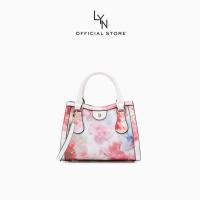 ราคา LYN - Bloom Infinite S Tote Bag กระเป๋าโท้ท (L25FBWA078) (47651903064)