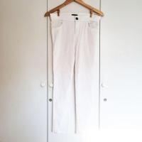 ราคา กางเกงขาวสกินนี่ ผ้ายืด สีขาว Size L มือสอง (8223758)