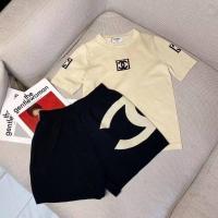 ราคา ส่งฟรีCHANEL เซทเสื้อและกางเกงขาสั้น (10305733609)