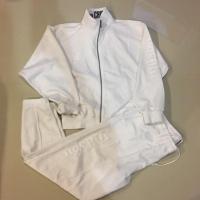 ราคา Wilson Vintage Track Suit (white) ชุดวอร์มวิลสันวินเทจขาวล้วน ปักขาว (2044779671)