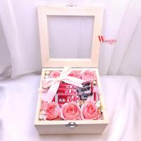 ราคา กล่องดอกไม้ กล่องช็อคโกแลต กล่องของขวัญ ของขวัญวาเลนไทน์ กล่องคิทแคท (21271808433)