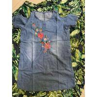 ราคา ชุดเดรสยีนส์ปักลาย Preloved fit XL (9229168608)