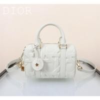 ราคา LOVE MOSCHINO Golden Logo Polyurethane Fiber Shoulder Cross Shoulder Handbag 1364 (27584203372)