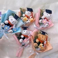 ราคา ช่อโครเชต์หมีน้อย, พิธีรับปริญญาฤดูกาลรับปริญญาช่อดอกไม้รับปริญญา, อุปทานงานเลี้ยงตลก (52904817031)