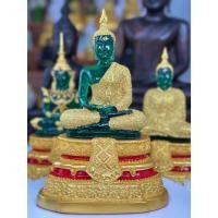 ราคา พระพุทธมหามณีรัตนปฏิมากร หรือ พระแก้วมรกต ทรงเครื่อง 3 ฤดู (27076711181)