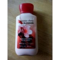 ราคา Bath & Body Works: Japanese Cherry Blossom Body Lotion (60478464)