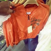 ราคา เสื้อแจ๊คเก็ต เสื้อกันฝนแฟชั่นเด็ก จากญี่ปุ่น (1707488931)