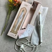 ราคา ส่งต่อ ที่ม้วนผมอัตโนมัติ Vivid & Vogue แท้100% สีทอง สภาพใหม่ (22553402151)