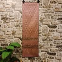 ราคา ผ้าฝ้าย (ผ้าไทย ผ้าซิ่น ผ้าถุง) ผ้าทอทั้งผืน ลายยกดอกหมู่มวลพรรไม้ สีชมพู (56504614417)