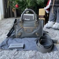 ราคา Used once ‼️ Balenciaga mini city edge ปี2020 สีเทาอะไหล่ทอง สภาพสวยมาก ใช้ไปครั้งเดียว หนังหอมๆ ทรงแข็งเป๊ะ ใหม่ๆ (5776827650)