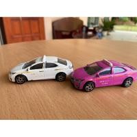 ราคา โมเดลรถ TAXI แท็กซี่ majorette 2 คัน (ชมพู&ขาว) โมเดลรถเหล็ก TOYOTA COROLLA ALTIS สเกล 1/64 ของเล่นเด็กมือสอง (25023607816)