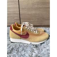 ราคา Nike Daybreak “Topaz” Women แท้ (29468607941)