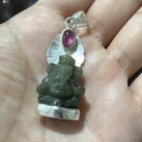 ราคา จี้พระพิฆเนศหยก ตัวเรือนเงินแท้ ประดับทับทิม ส่งหรี (14850238154)