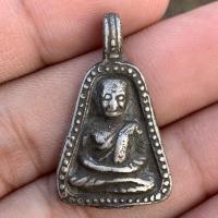 ราคา เหรียญจอบใหญ่ หลวงพ่อเงิน วัดบางคลาน (48652971986)