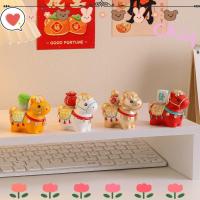 ราคา CAJA1 ม้าราศี, ตุ๊กตาม้าการ์ตูนโชคดี, เครื่องประดับม้าเรซิ่นตกแต่งเดสก์ท็อป (56105552589)