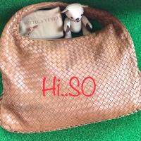 ราคา กระเป๋าสะพาย”Bottega Veneta” สีน้ำตาลอ่อน ใบใหญ่ สภาพดีค่ะ (2867628884)
