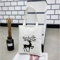 ราคา กระเป๋าผ้า สะพายไหล่ สกรีนลายน่ารักๆ ผ้าแคนวาส มีซิป กระเป๋าถือ ไปเที่ยว ไปเรียนพิเศษสวยๆ จุของได้เยอะ ขนาด 33 x 37 cm. (4665430461)