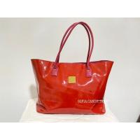 ราคา กระเป๋า MCM ทรงช้อปปิ้ง shopping รุ่น Limited Edition ‼️ ของแท้ มือสอง มีสีกระเป๋าใบอื่นติดมาบางจุด ไม่มีผลต่อการใช้งาน (6057886354)