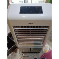 ราคา HATARI พัดลมไอเย็น รุ่น HT-AC33R1/TURBO1 ขนาด 32 ลิตร (4652012867)