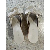 ราคา รองเท้าเพื่อสุขภาพ สูง 3.5 นิ้ว ยี่ห้อ Shuberry แท้ 100% Size 38 มือ 2 (23109048410)