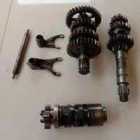 ราคา อัตราส่วน Yamaha Vega Zr ต้นฉบับ. มือสอง (49600902934)