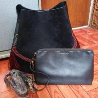 ราคา กระเป๋าสองทรง charles & keith (outlet) (4400947946)
