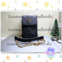 ราคา (มือ2 แท้100%) GUESS กระเป๋าสะพาย รุ่น BG787981 NOELLE FLAP CHIT CHAT สีดำ (42552832296)