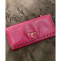 ราคา Prada Long Wallet มือสองของแท้ (24224054492)