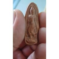 ราคา พระปางลีลาเนื้อดินเก่าไม่ทราบที่ (26765585519)