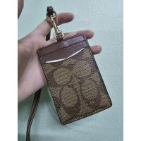 ราคา กระเป๋าใส่บัตร Coach ID Lanyard Signature Canvas (26560201902)
