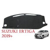 ราคา (1ชิ้น) พรมปูคอนโซลหน้ารถ ซูซูกิ เออติก้า 2019 2020 2021 Suzuki New Ertiga พรมปูคอนโซล พรมปูแผงหน้าปัด พรมหน้ารถ ราคาถูก (7676856418)