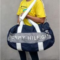 ราคา Tommy hiilfiget กระเป๋ามือสองของแท้ สภาพใหม่มากทั้งด้านนอกและใน (1305346351)