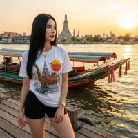 ราคา (เสื้อยืดแบรนด์) เรือหางยาวไทยสีถ่ายภาพกราฟิก Tourist Tee (50604683173)