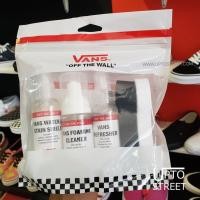ราคา UPTOSTREET VANS ชุดทำความสะอาดรองเท้า Shoes Care Travel Kit [VN0A3IHTWHT] (3400044271)
