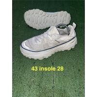 ราคา S43 รองเท้าผ้าใบ umbro (54951567136)