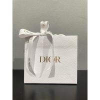 ราคา ถุงกระดาษแบรนด์เนม dior แท้100% พร้อมริบบิ้น (51454106786)