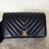 ราคา Chanel / Chevron Flap Bag Lambskin (11647066529)