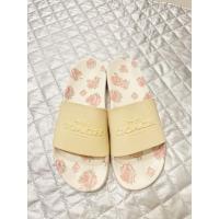 ราคา รองเท้าแตะ coach size8 มือสอง ซักก่อนส่งให้ (14398294070)