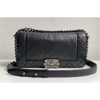 ราคา chanel.boy.10”.black.reverso.holo18 (11485866830)