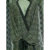 ราคา Marilyn Manroe แบรนด์เนม USA size XL เสื้อคลุม ลายเทา ผ้าโพลีเอสเตอร์ ยืดๆ เด้งๆ (7393266141)