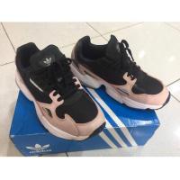 ราคา Adidas falcon มือสองแท้ (2914092607)