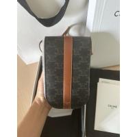 ราคา Celine Phone Pouch In Tan (40859437330)