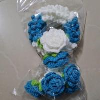 ราคา พวงมาลัยถัก พวงมาลัยประดิษฐ์ พวงมาลัยโครเชต์ พวงมาลัยวันแม่ สีขาวและฟ้า สีขาวและชมพู ของใหม่ (22946486848)