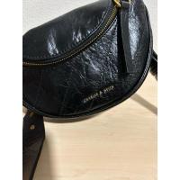 ราคา คาดอก Charles & keith มือสอง ของแท้ ขนาดปากกระเป๋า ประมาณ 8 นิ้ว (23963059483)